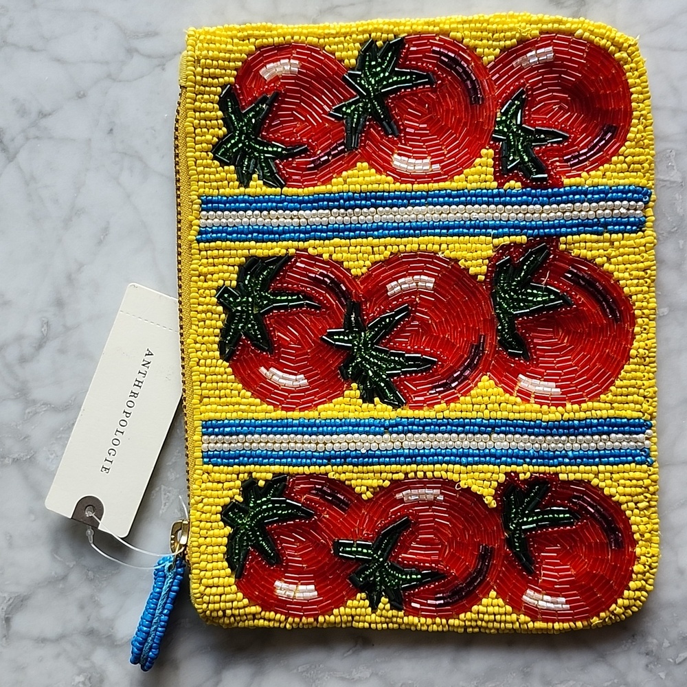 🌼 NWT Anthropologie tomato beaded clutch - Picture 4 of 5